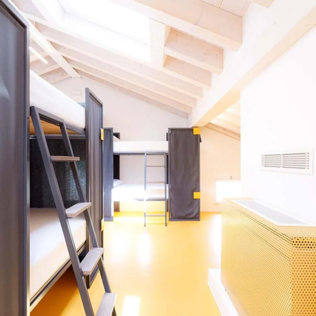 Nomad Hostel Treviso Włochy